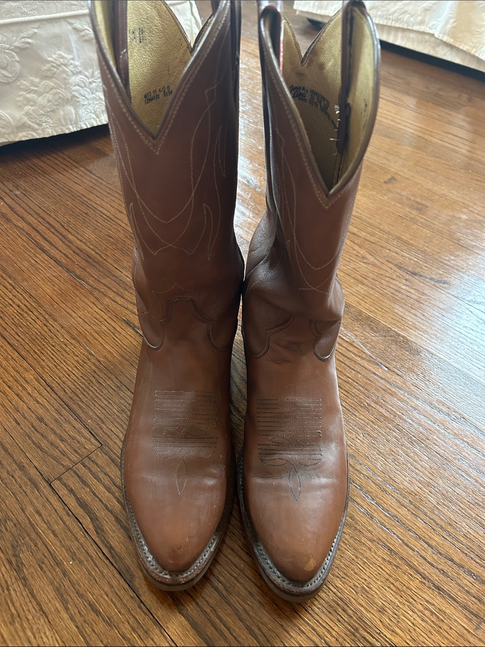 Tony Lama Brown Leather Cowboy Boots HANDCRAFTED IN THE USA